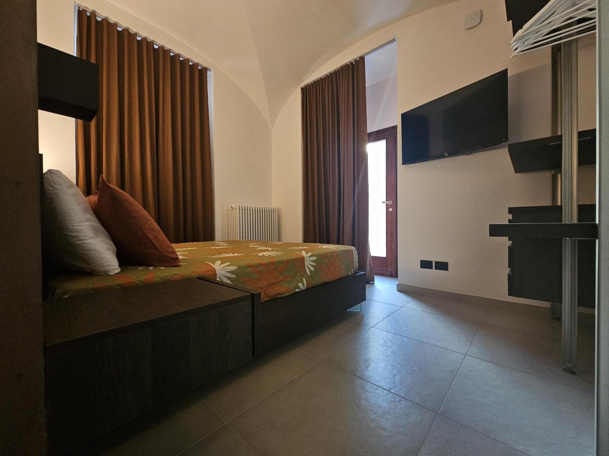 Dimora Adelfina - L'Aquila Centro Villa ภายนอก รูปภาพ